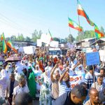 "በሀገር ህልውና ላይ የመጡ የባዕዳ እና የባንዳ ኀይሎችን ከሠራዊታችን ጎን በመኾን ለመታገል ዝግጁ ነን" የቃሉ ወረዳ ነዋሪዎች 858304580_1605702887969572_2538877748949277278_n